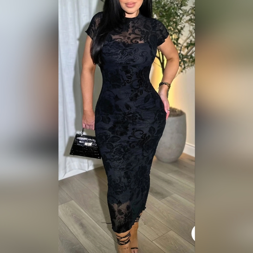 Elegant Black Lace Dress